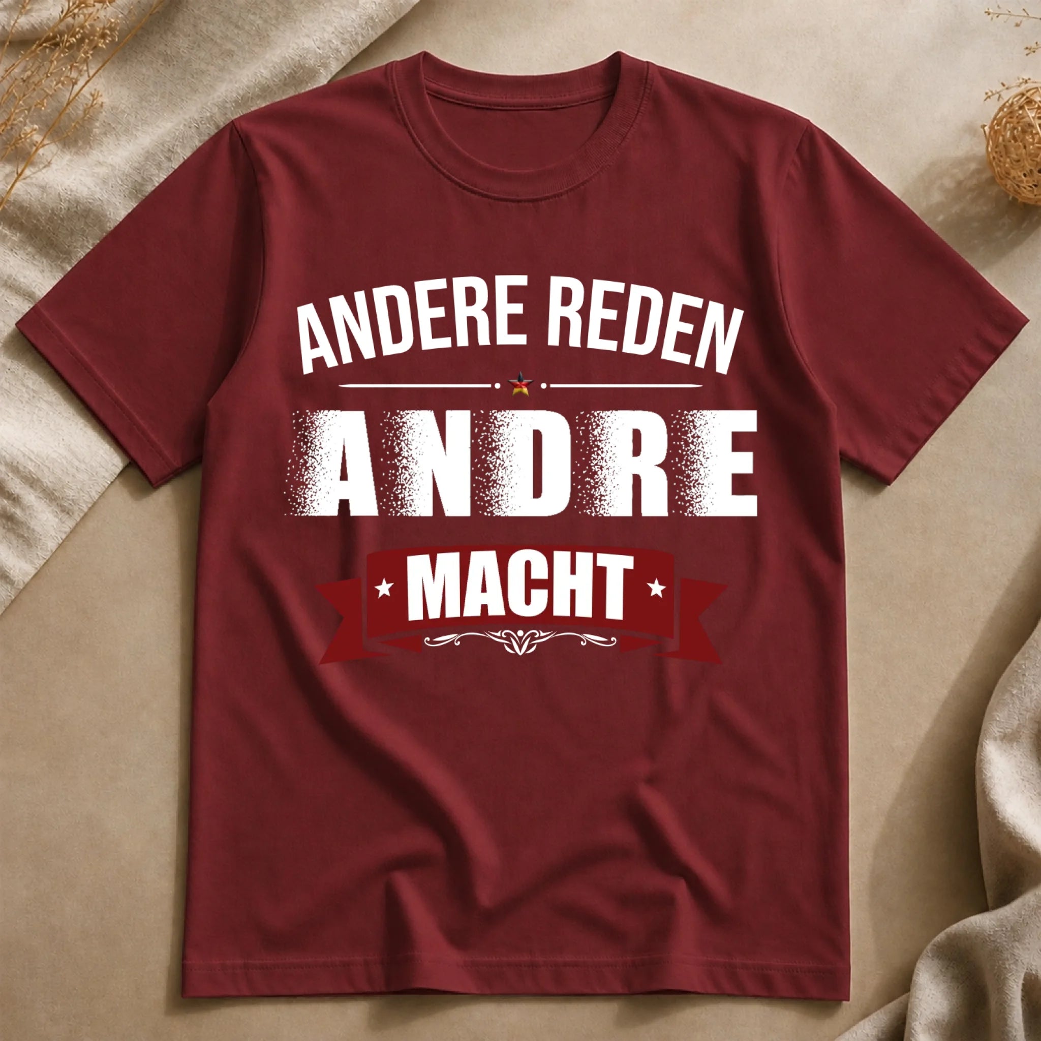 MK-TRẢI-SÀN-T-SHIRT-MAROON