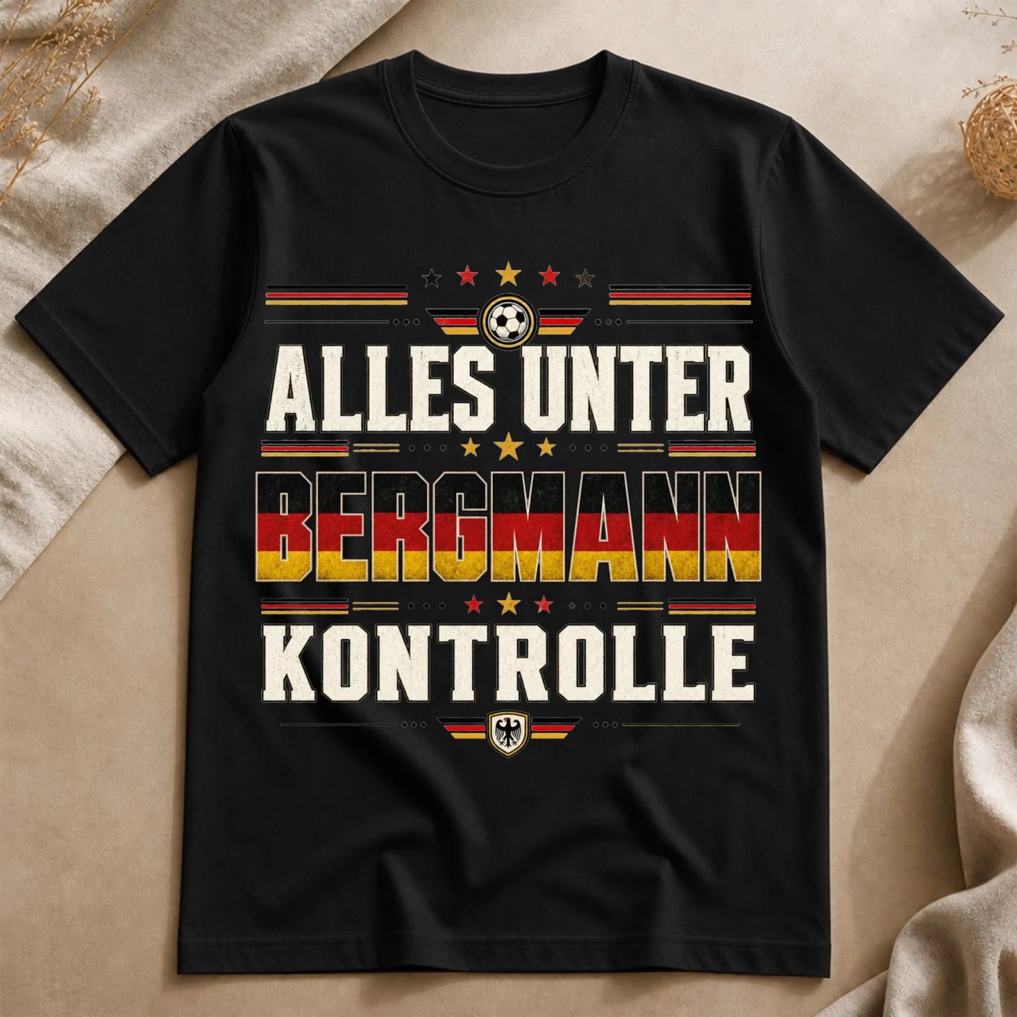 MK-TRẢI-SÀN-T-SHIRT-BLACK