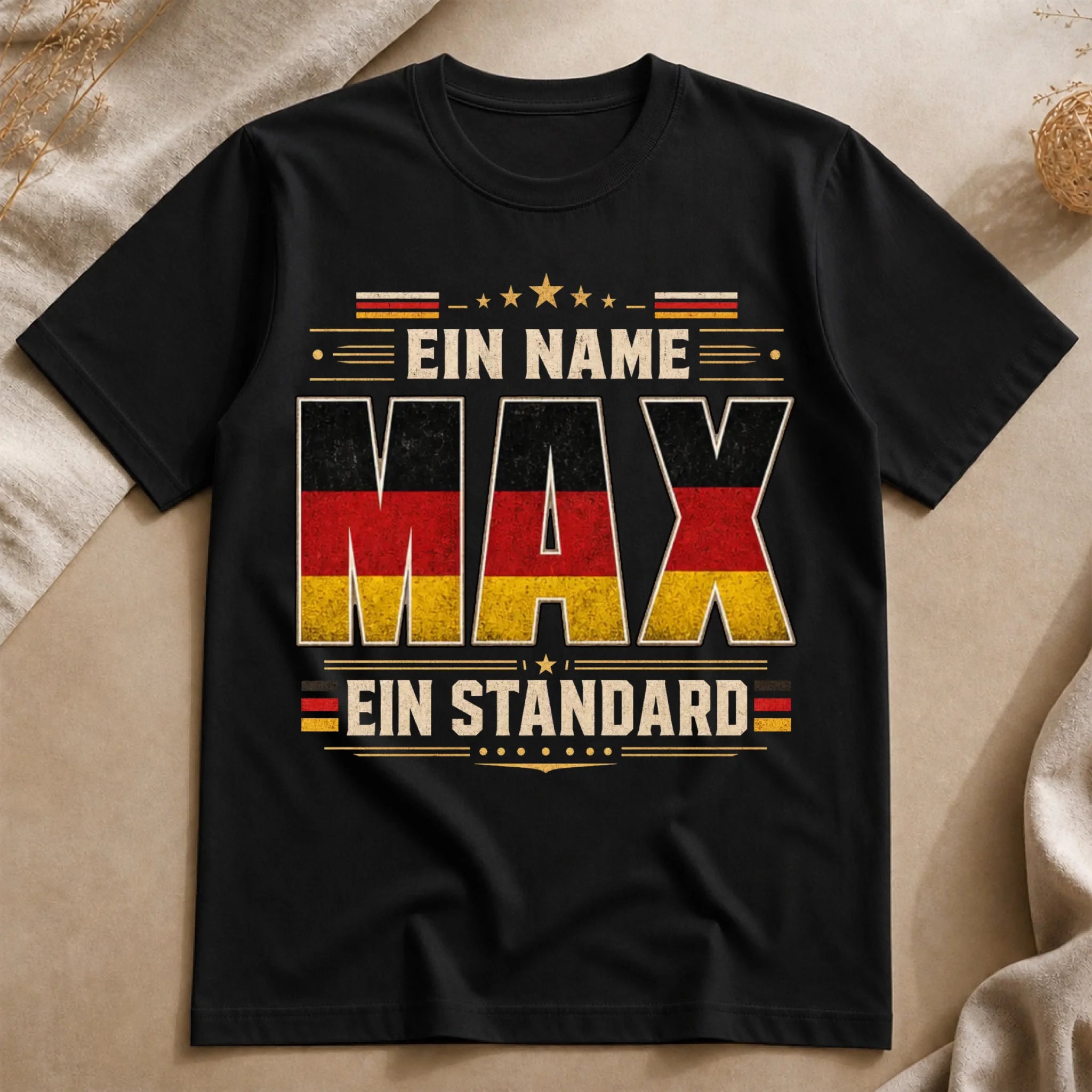 MK-TRẢI-SÀN-T-SHIRT-BLACK