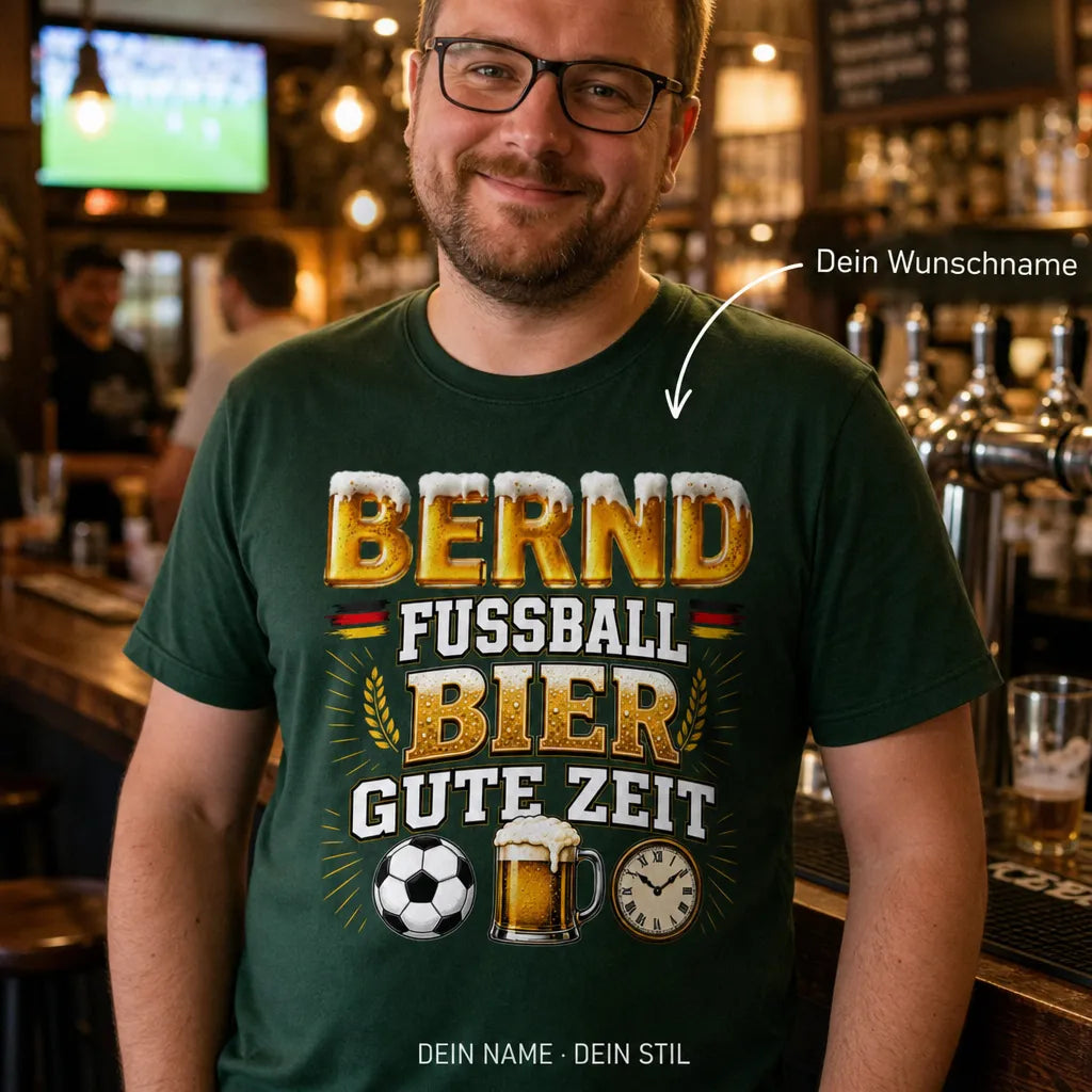 Personalisiertes Bier Fußball T-Shirt mit Namen - Trinken, Schauen, Wiederholen