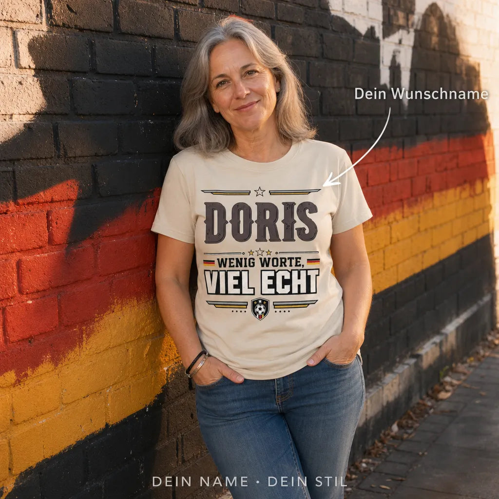 Personalisiertes Fußball T-Shirt mit Namen - Wenig Worte, Viel Echt