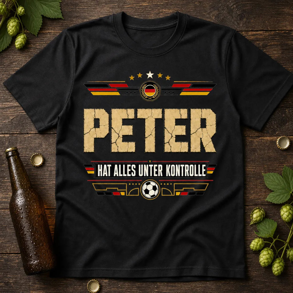 Personalisiertes Fußball Deutschland T-Shirt mit Namen - Hat alles unter Kontrolle