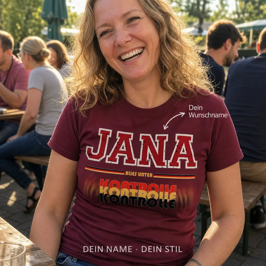 Personalisiertes Spruch T-Shirt mit Namen - Kein Held, nur kompetent