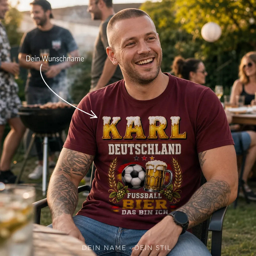 Personalisiertes Fußball Bier T-Shirt mit Namen - Fußball & Bier im Herzen