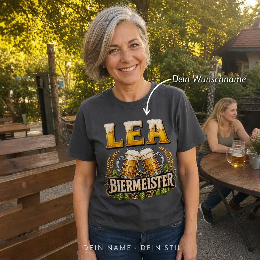 Personalisiertes Fußball Bier T-Shirt mit Namen - Fußball, Bier, Gute Zeit