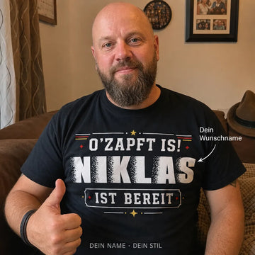 Personalisiertes Spruch T-Shirt mit Namen - Bleib ruhig, er regelt das