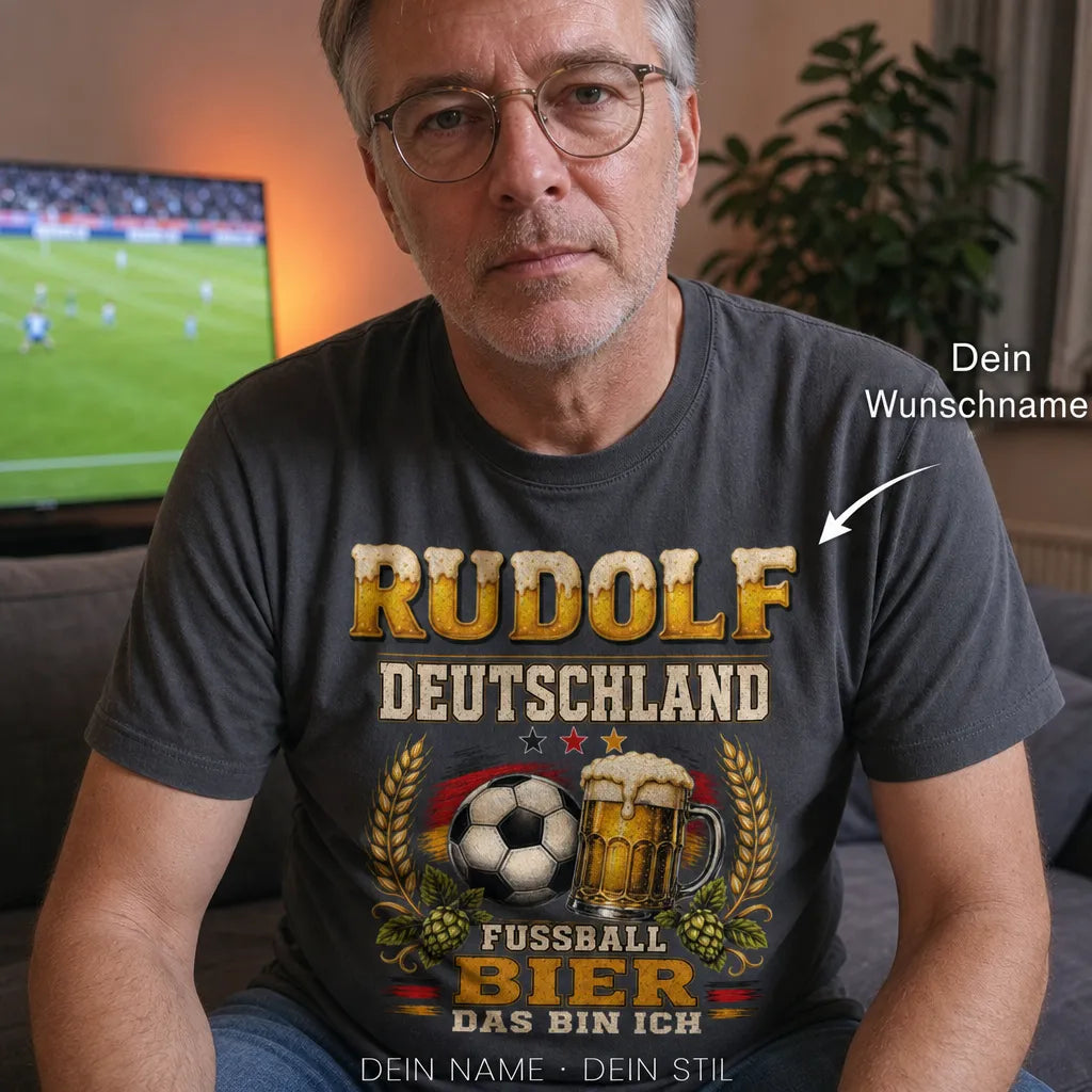 Personalisiertes Fußball Bier T-Shirt mit Namen - Fußball & Bier im Herzen