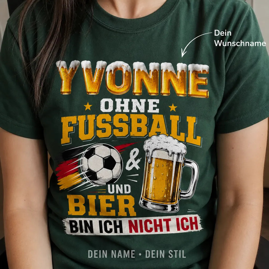 Personalisiertes Fußball Bier T-Shirt mit Namen - Fußball & Bier im Herzen